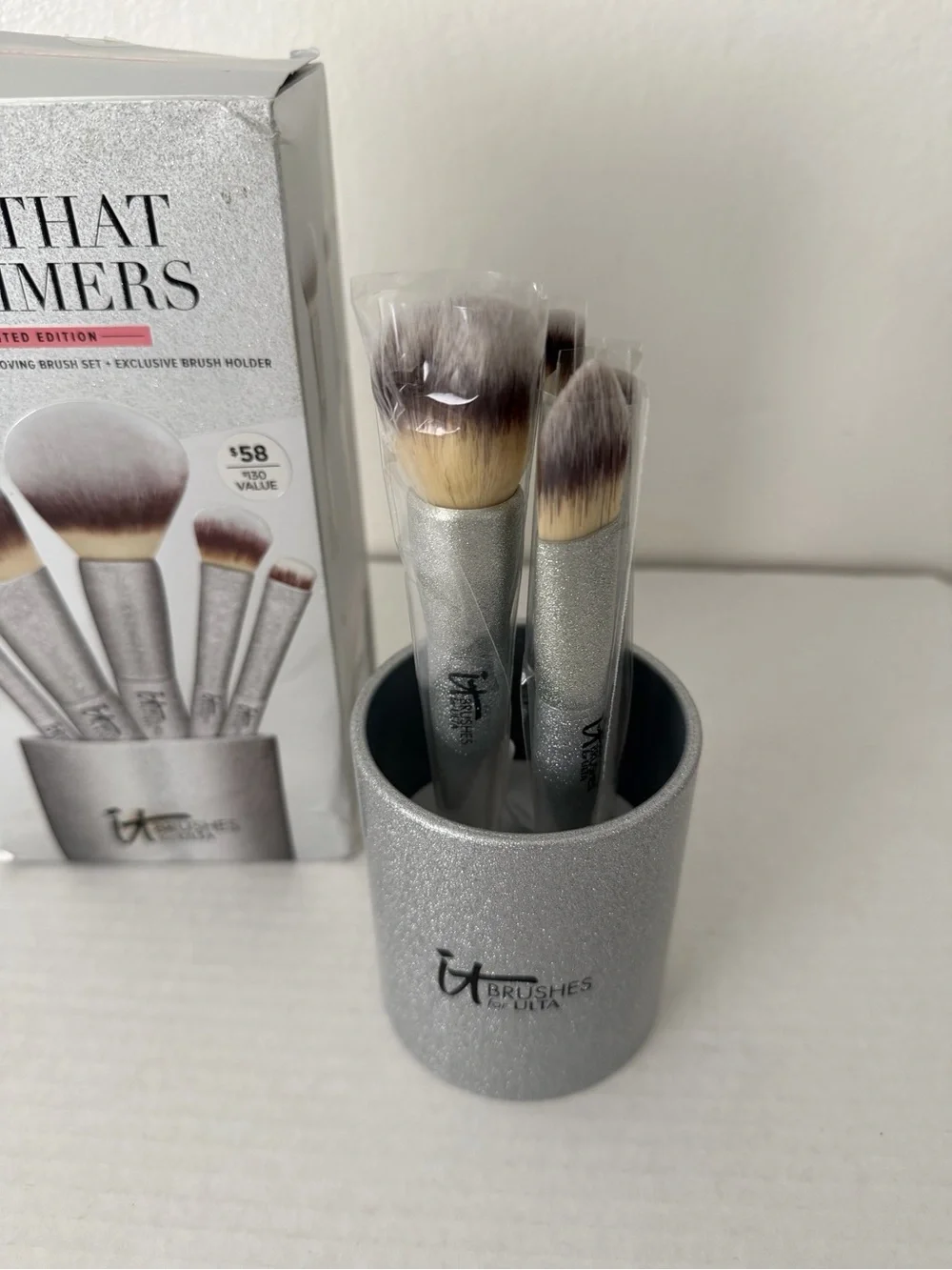 IT Cosmetics All That Shimmers 5-Piece Luxe Brush Set w/ Holder LIMITED EDITION